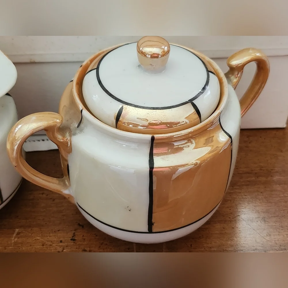 VTG Iridescent Lusterware Sugar Bowl and Creamer Hand-Painted Japan